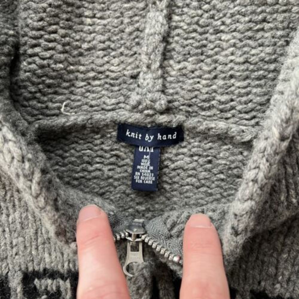 Vintage GAP Hand Knit Cowichan Full Zip Cardigan Sweater Size Medium 90s - Picture 3 of 10